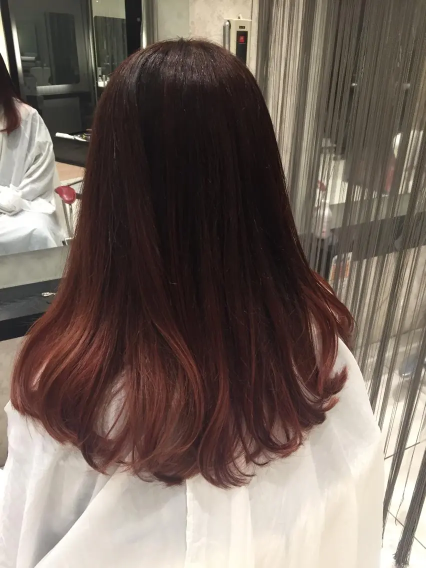 ロング カラー カット ヘアカラー トリートメント 田畑 福恵のヘアスタイル