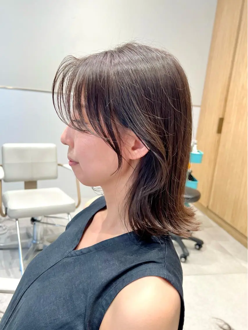 ミディアム カラー ベージュカラー 透明感カラー グレージュ ボブ カット ヘアカラー トリートメント レイヤー専門家 ダブルカラー修のヘアスタイル