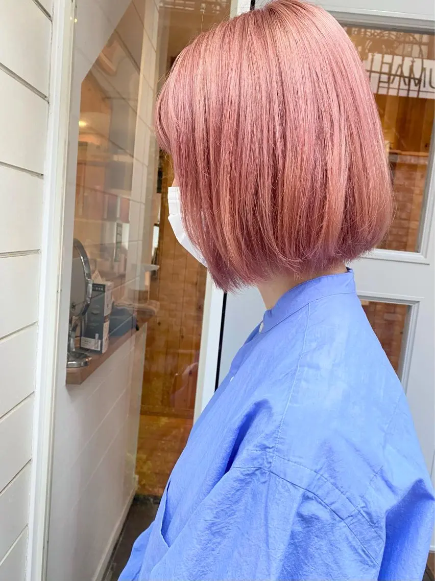 ショート カラー パーマ ヘアアレンジ メンズ キッズ ネイル マツエク・マツパ メンズブリーチ ベージュカラー ブリーチ ピンクカラー ピンクベージュ インナーカラー/ KANAのヘアスタイル