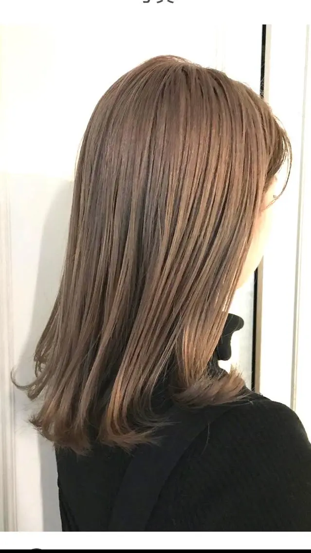 セミロング shinka omotesandoのヘアスタイル