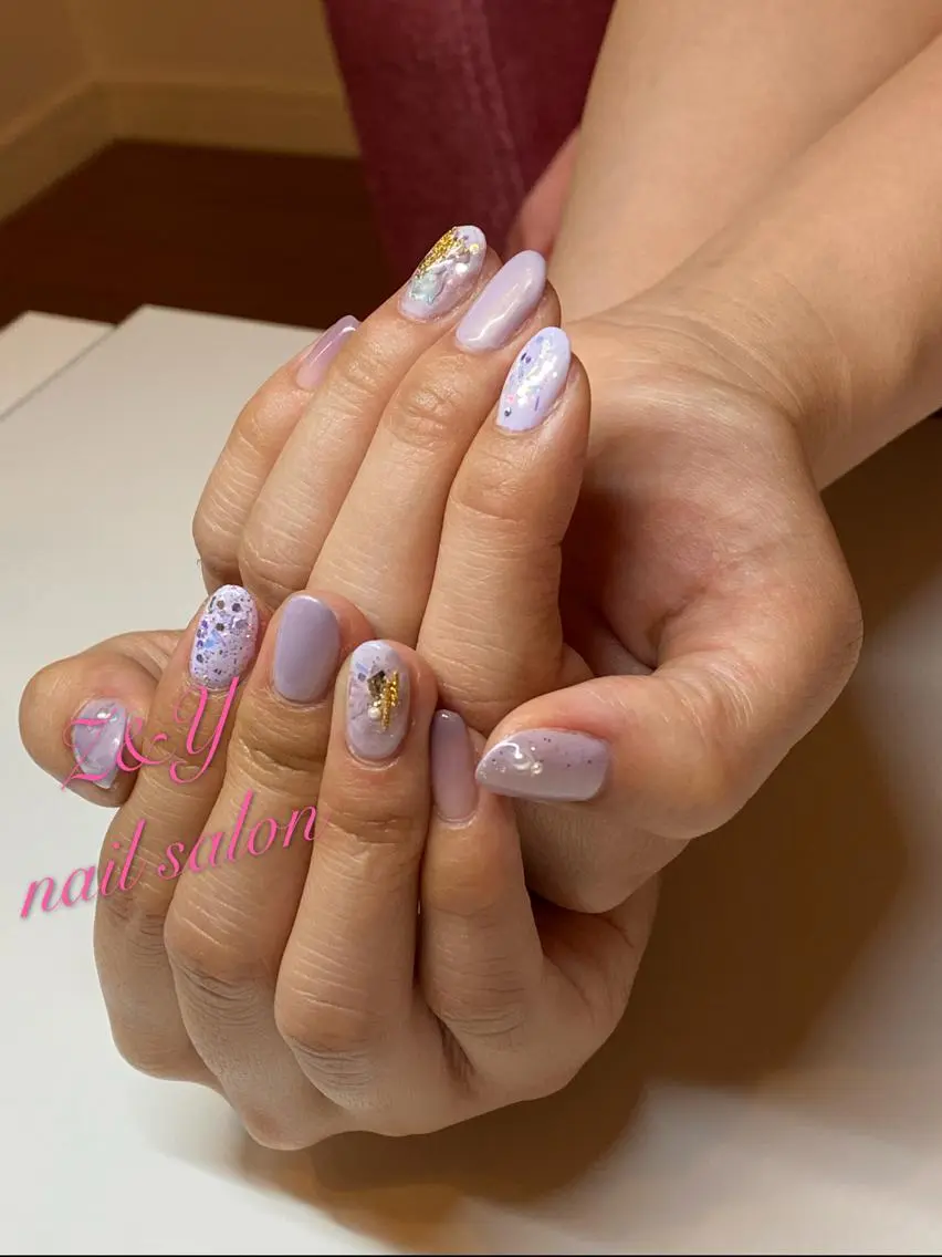 ミディアム ハンドネイル Z&Y nail salonのネイルデザイン