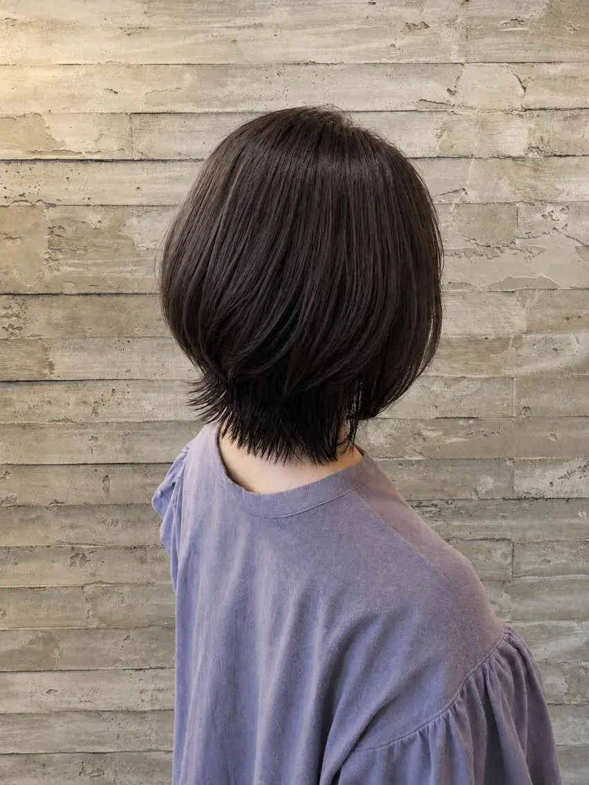 ミディアム ショートボブ ボブ ショートカット │ 白髪ぼかし│ゆうまのヘアスタイル