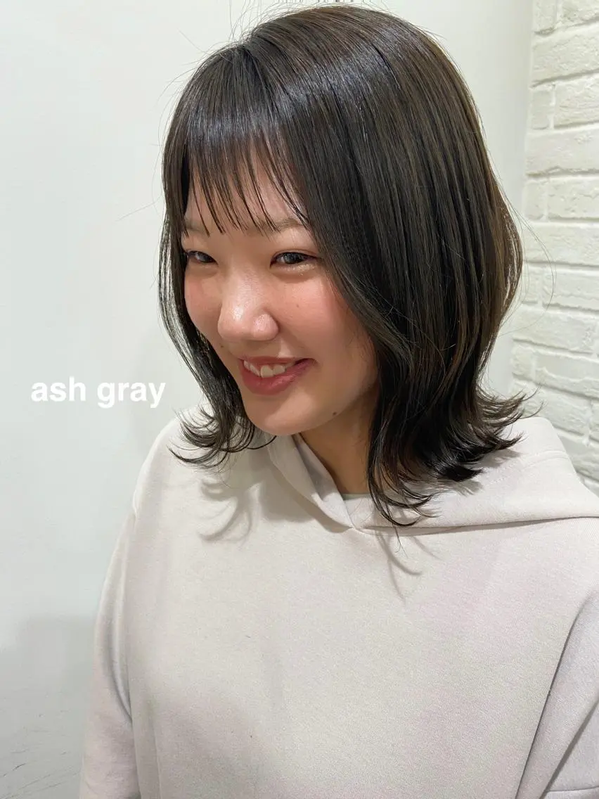ショート カラー ヘアアレンジ ヘアカラー merc.🌿💚 八幡真衣のヘアスタイル
