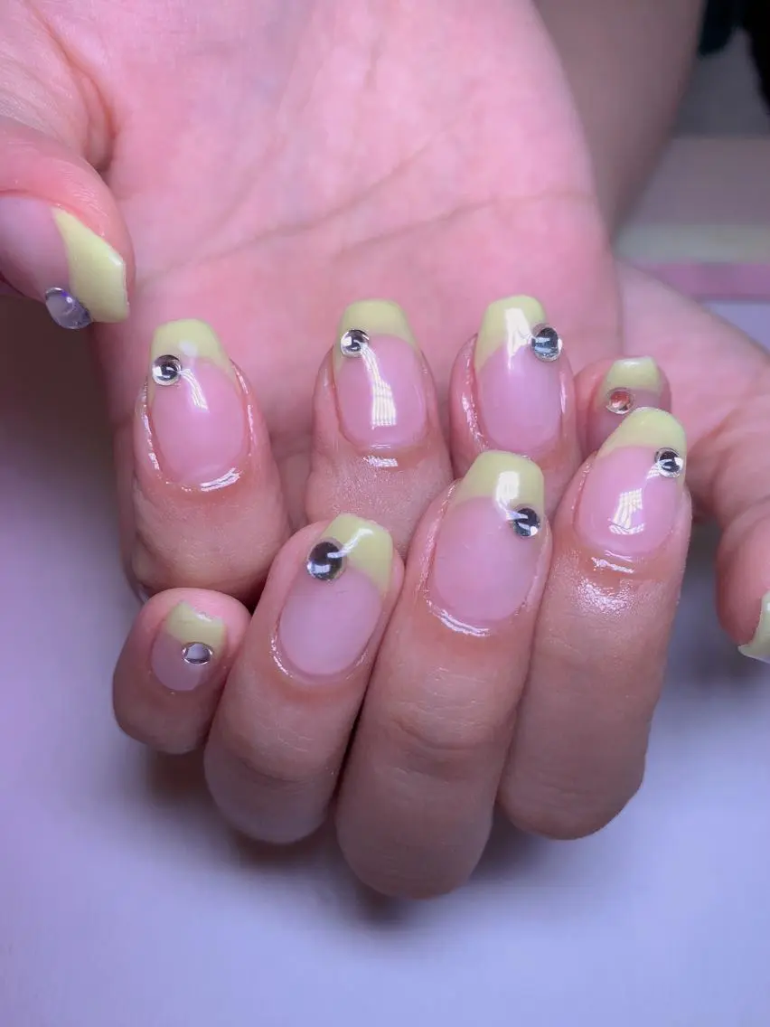 ネイル miu miuのネイルデザイン