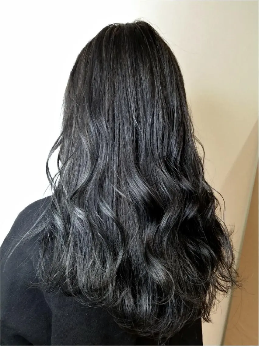 セミロング カラー ヘアアレンジ ダークグレー ダークグレージュ グレージュ 【髪質改善美容師】t occa茨木篠原健太のヘアスタイル