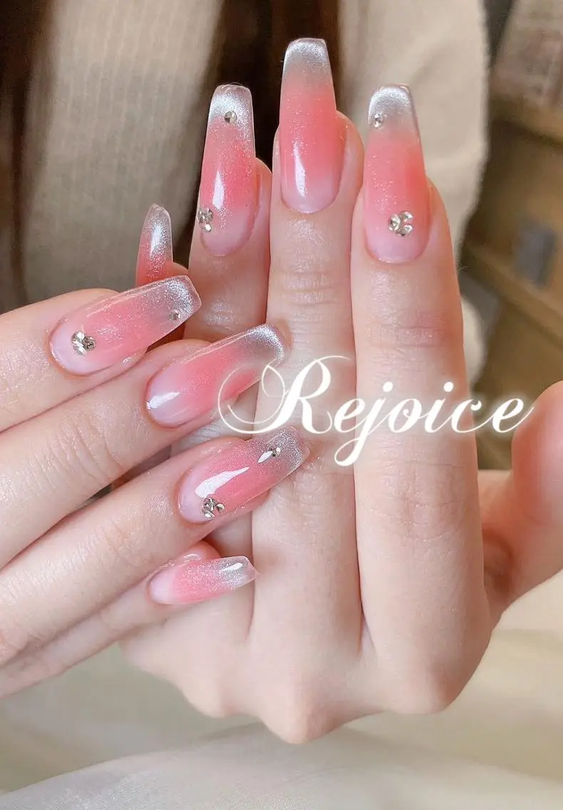 ネイル モデル募集Coco Nailのネイルデザイン