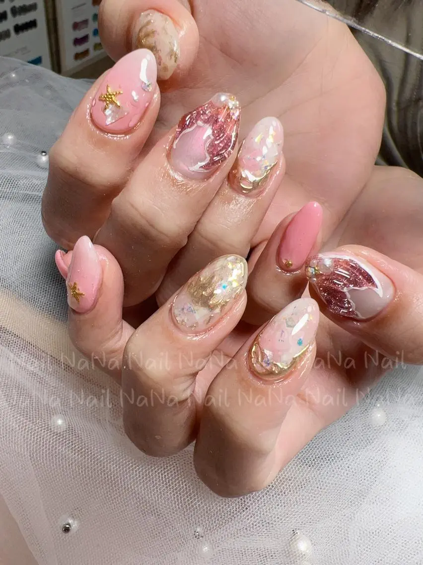 ミディアム カラー ネイル ハンドネイル Nail NaNaのネイルデザイン