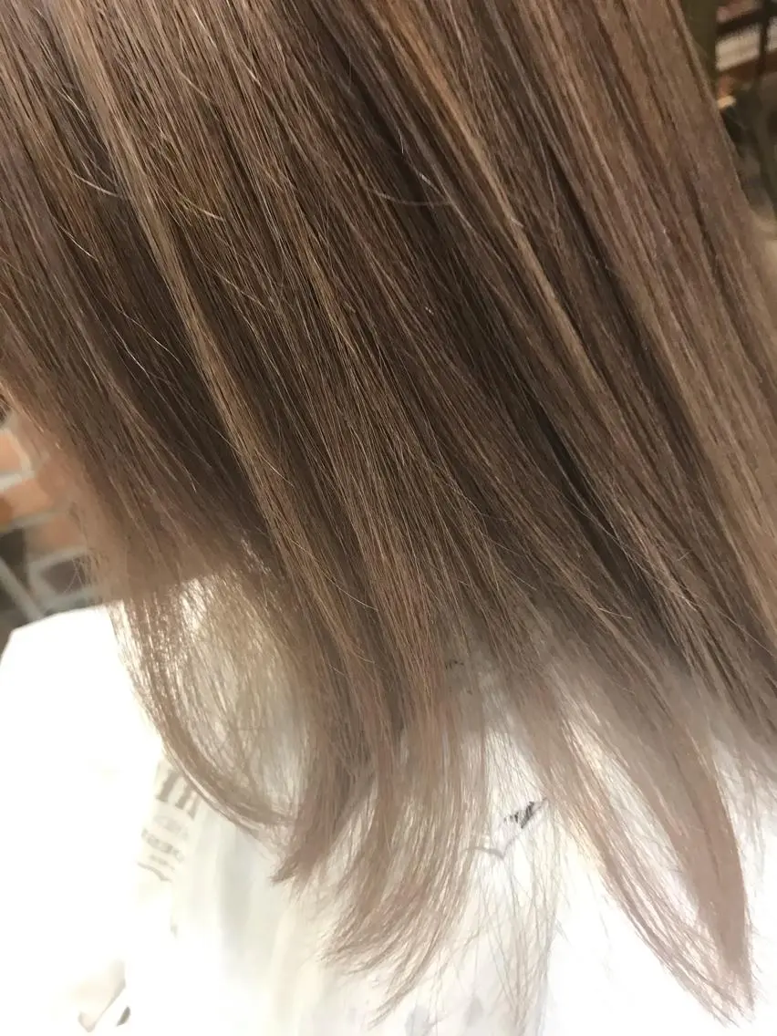 ミディアム カラー パーマ ヘアアレンジ メンズ キッズ ベージュカラー ミルクティーベージュ Forest. -髪質改善-のヘアスタイル