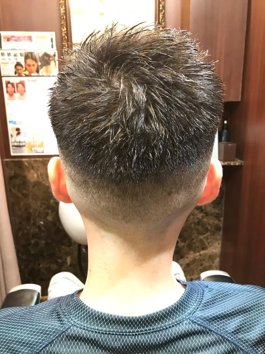 ショート メンズ フェードカット 野川 純麗のヘアスタイル