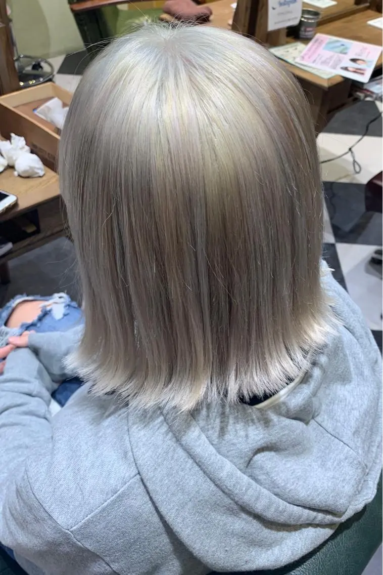 ミディアム ❁ヘアメ❁ YUMI ❁ゆみ❁横浜桜木町のヘアスタイル