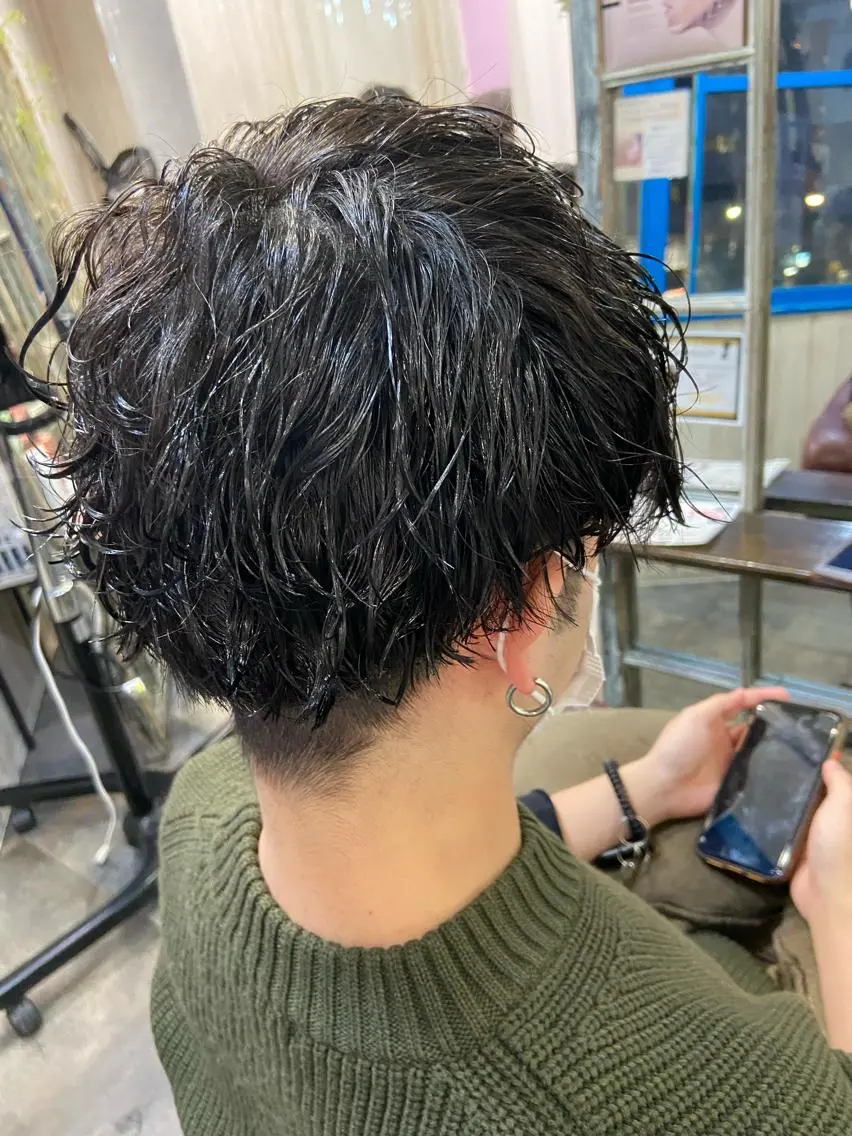 ショート パーマ メンズ カット パーマ カットパーマ✂️ 小坂田玲亜のヘアスタイル