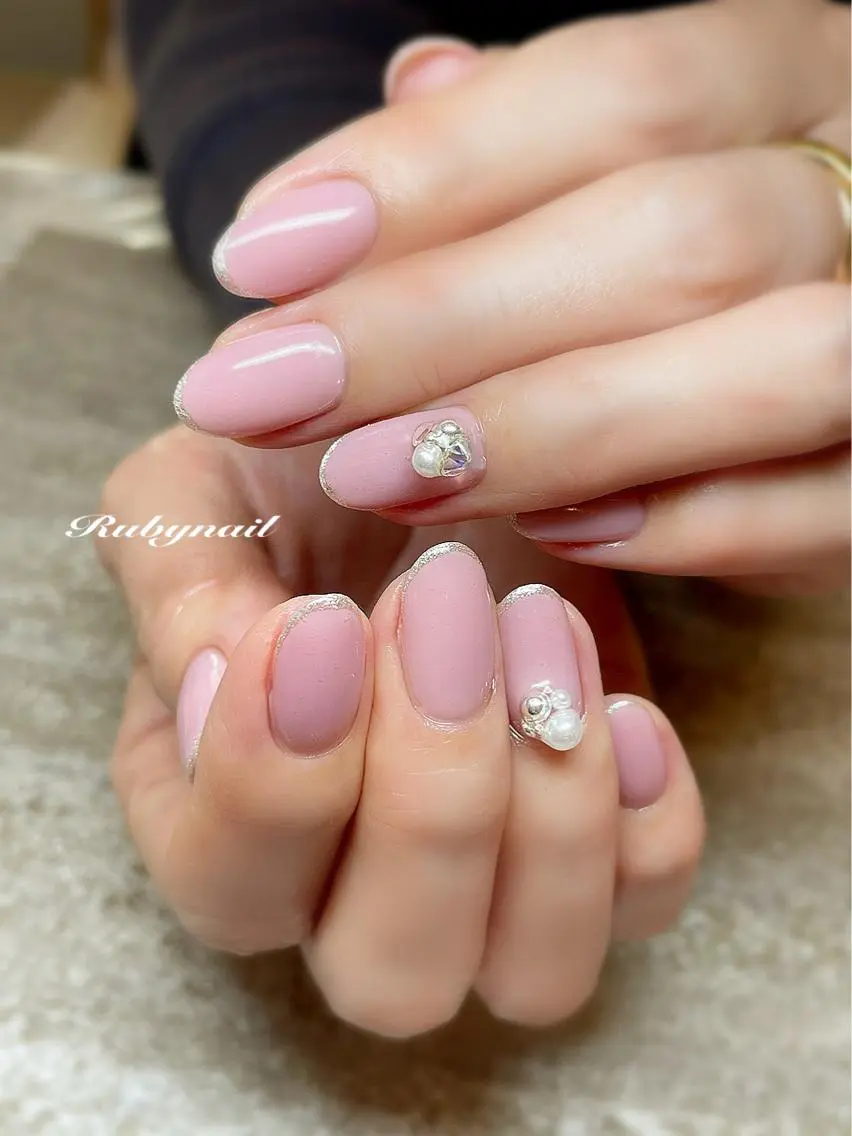 ネイル ラメ(グリッター) オフィスネイル ピンク ハンドネイル プライベートサロン Rubynailのネイルデザイン