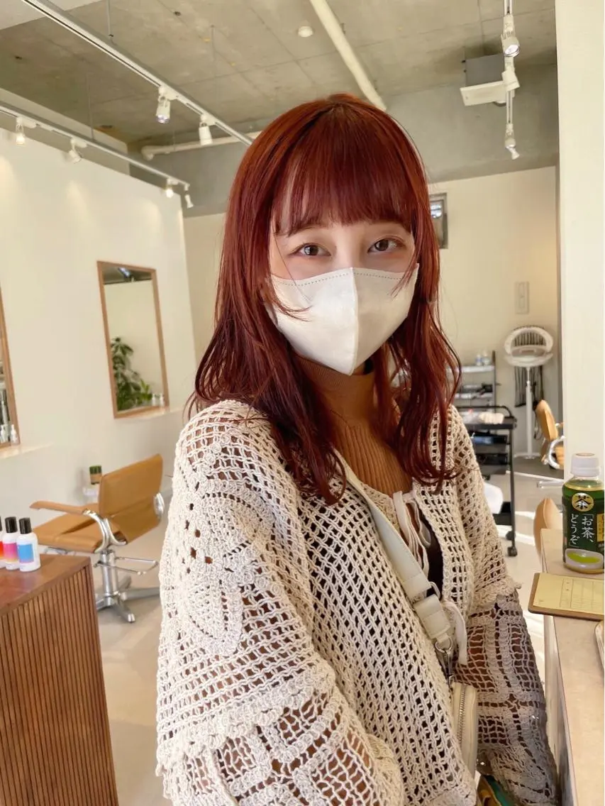 ミディアム パーマ🌀/縮毛🪡 透明感カラー🧊のヘアスタイル
