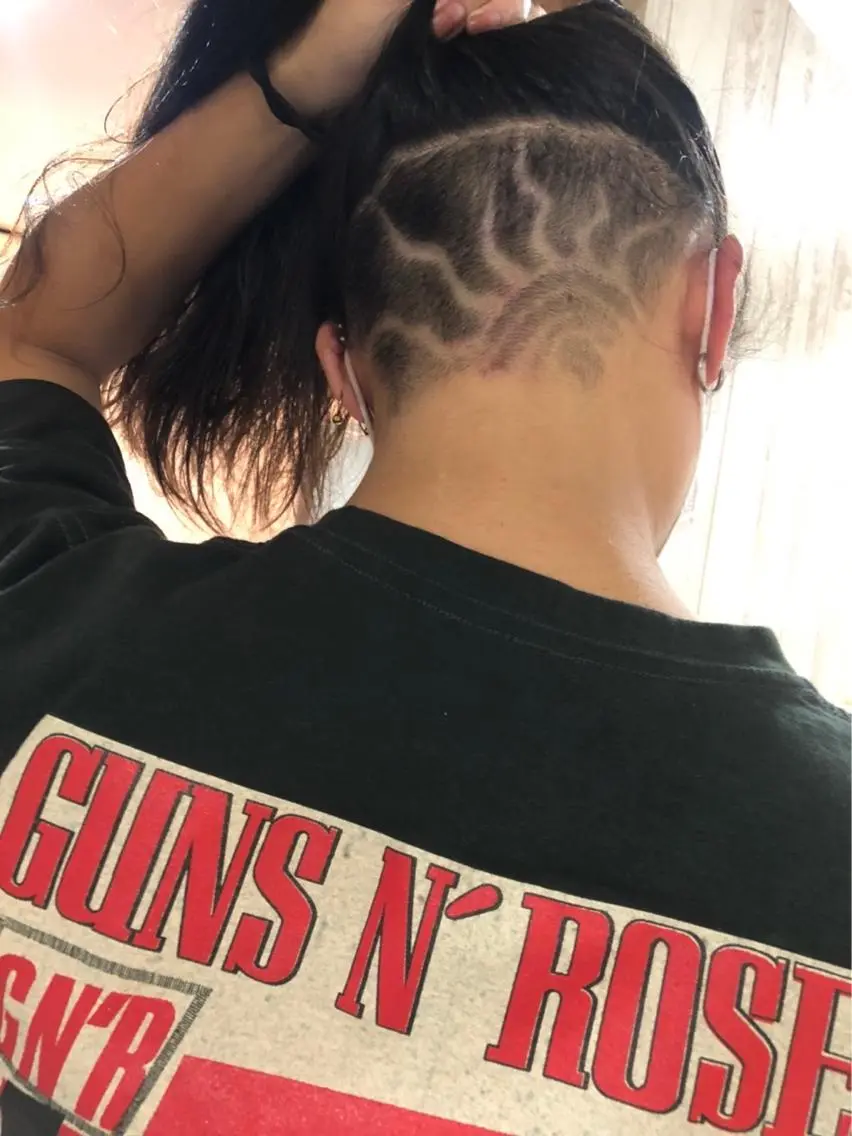 メンズ 刈り上げ 🔥指名率No. 1 🔥⭐️ひかる⭐️のヘアスタイル