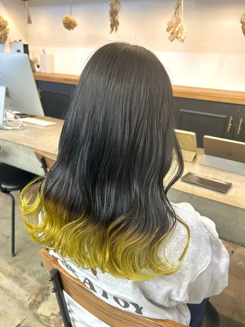 ロング カラー ヘアアレンジ ヘアカラー トリートメント ヘアセット 🎀暖色カラー🎀 ♡yurika♡のヘアスタイル