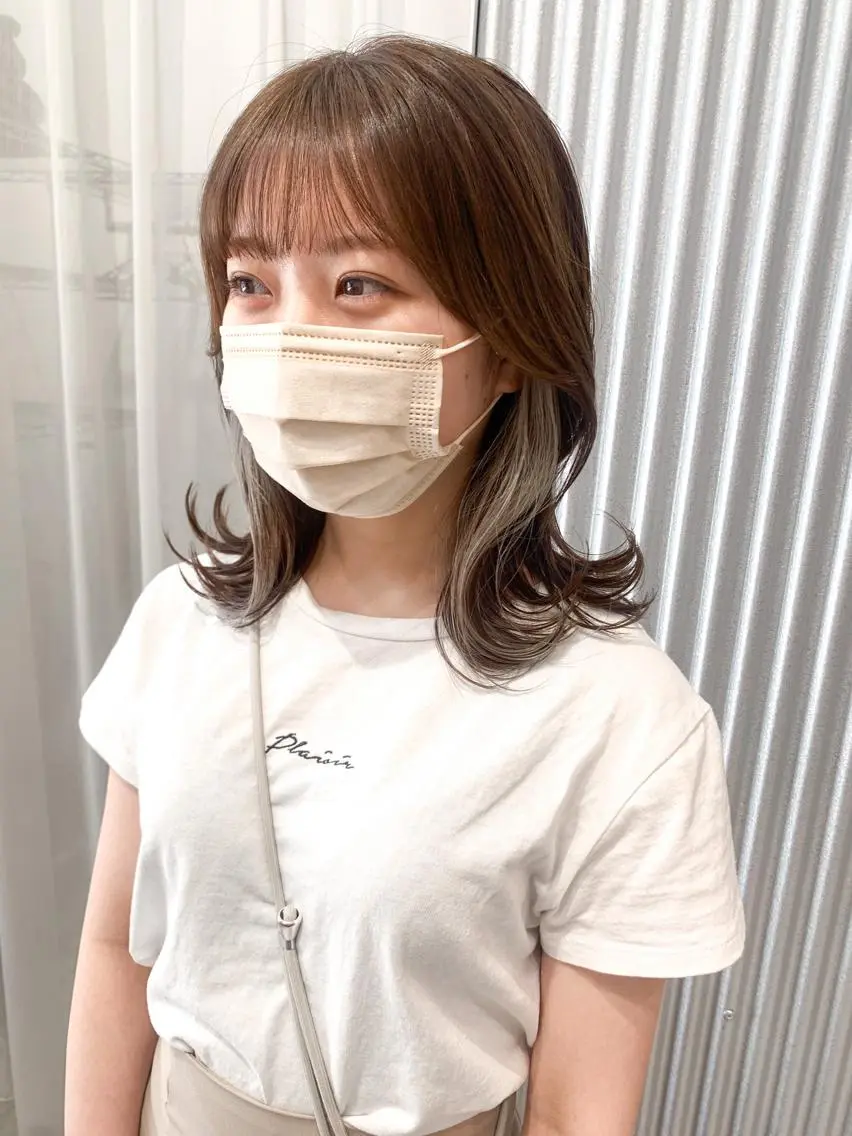ミディアム カラー ヘアアレンジ ブリーチ ヘアカラー トリートメント yuka .のヘアスタイル