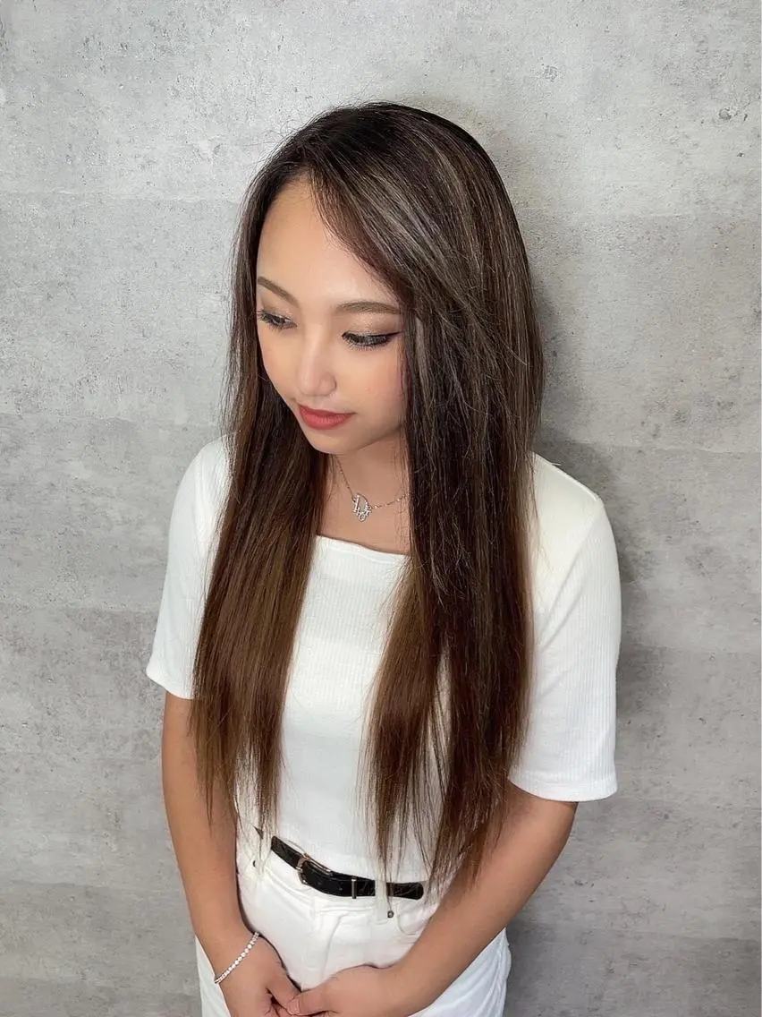 ミディアム カラー ヘアカラー エクステ シールエクステ特化 ハイトーン、NANAのヘアスタイル
