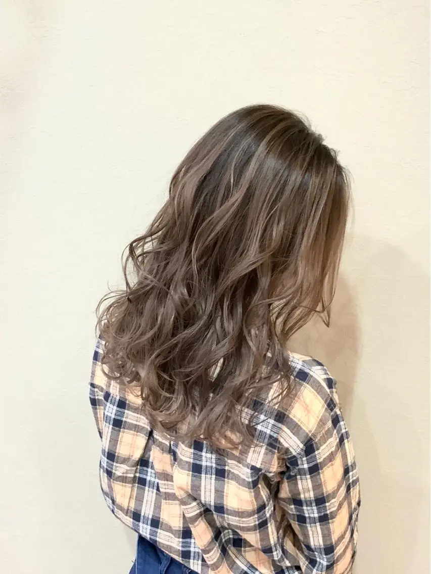 セミロング レイヤーカット 🍀favori🍀 kanekoのヘアスタイル