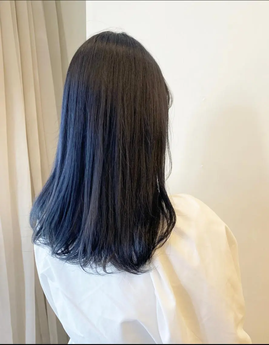 セミロング ヘアカラー トリートメント 長谷川 華奈子のヘアスタイル