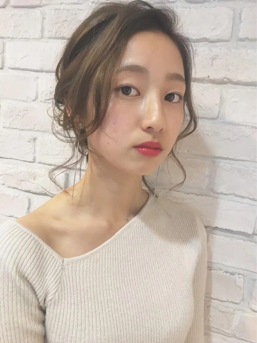 ヘアアレンジ あやかショート 白髪ぼかしのヘアスタイル