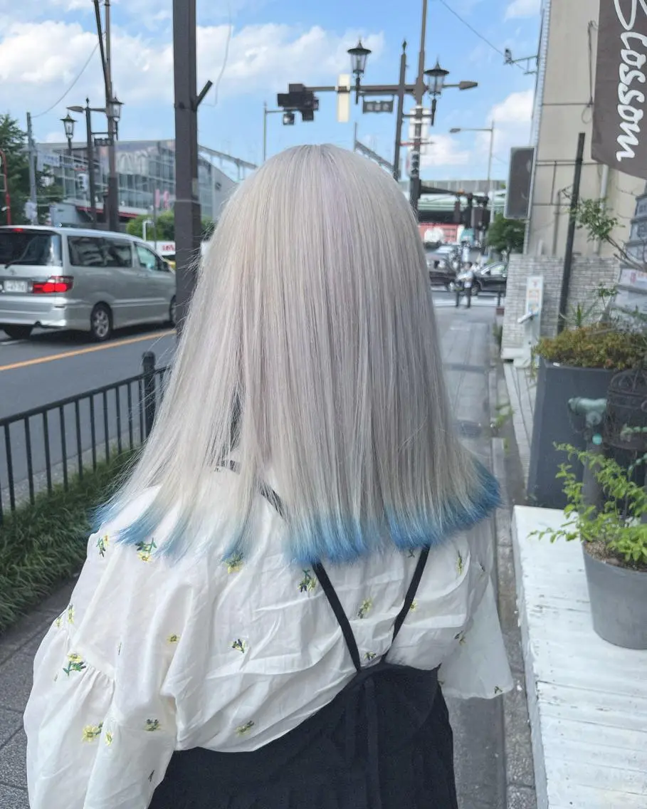 ショート カラー デザインカラー カット ヘアカラー トリートメント 艶髪カラー😊 西久保光✂️のヘアスタイル