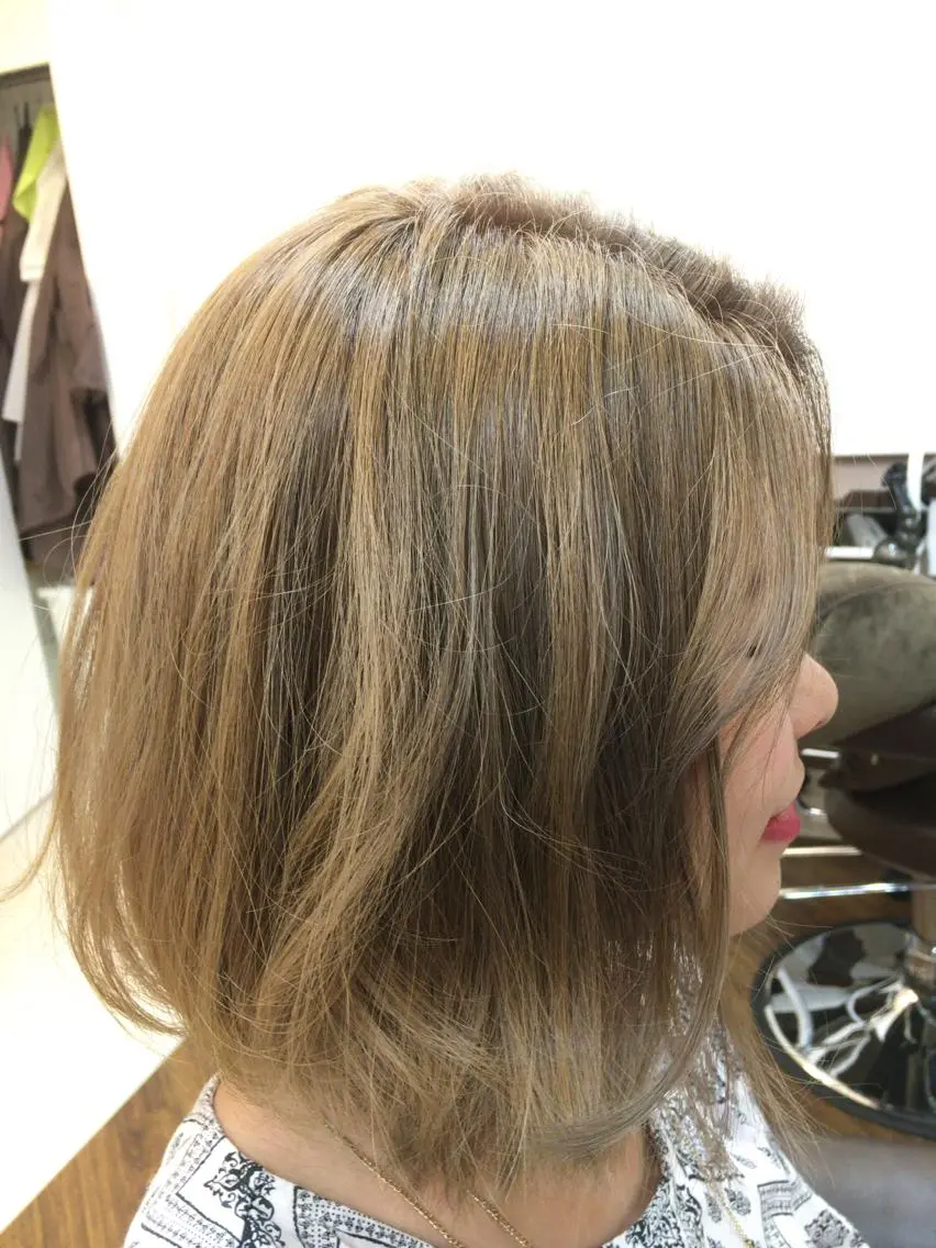 ミディアム YOFAhair芦屋 峰★カラーリストのヘアスタイル