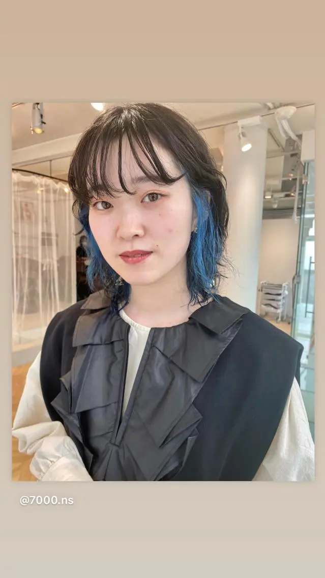ミディアム カラー サトウ ナナのヘアスタイル