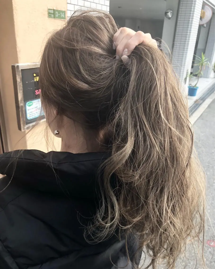 ロング カラー 髪質改善 中川 翔のヘアスタイル