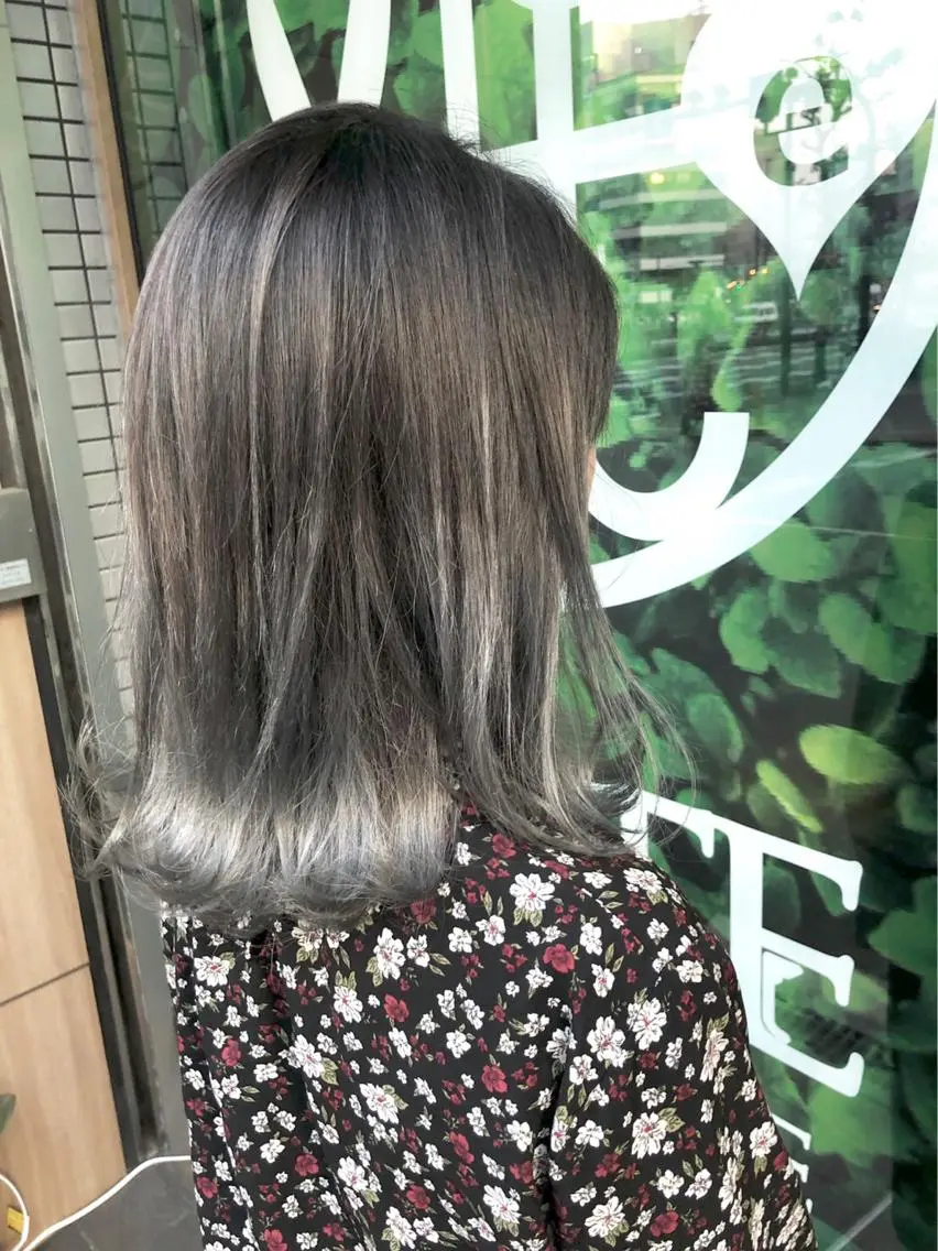 ミディアム カラー 髪質改善×潤艶カラー ⭐️岡田崇彰のヘアスタイル