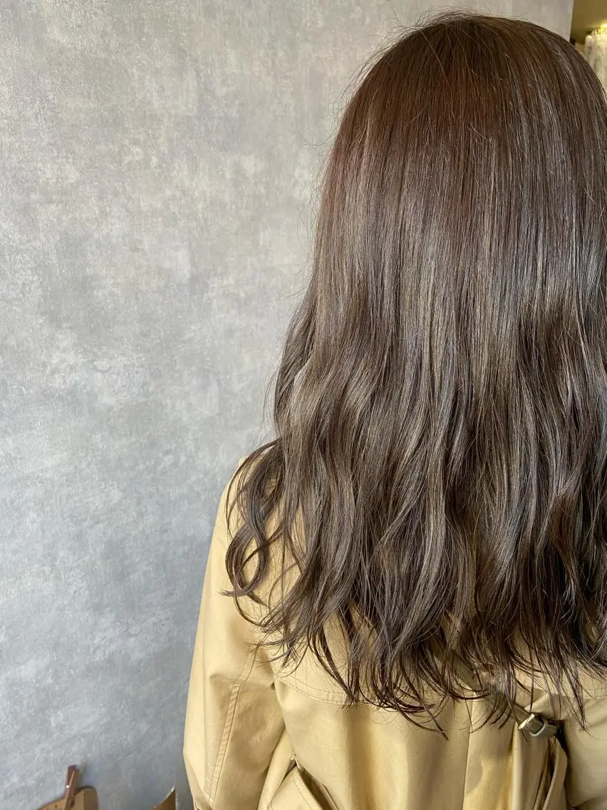 ロング カラー Dali 【ダリー】 菊水店のヘアスタイル