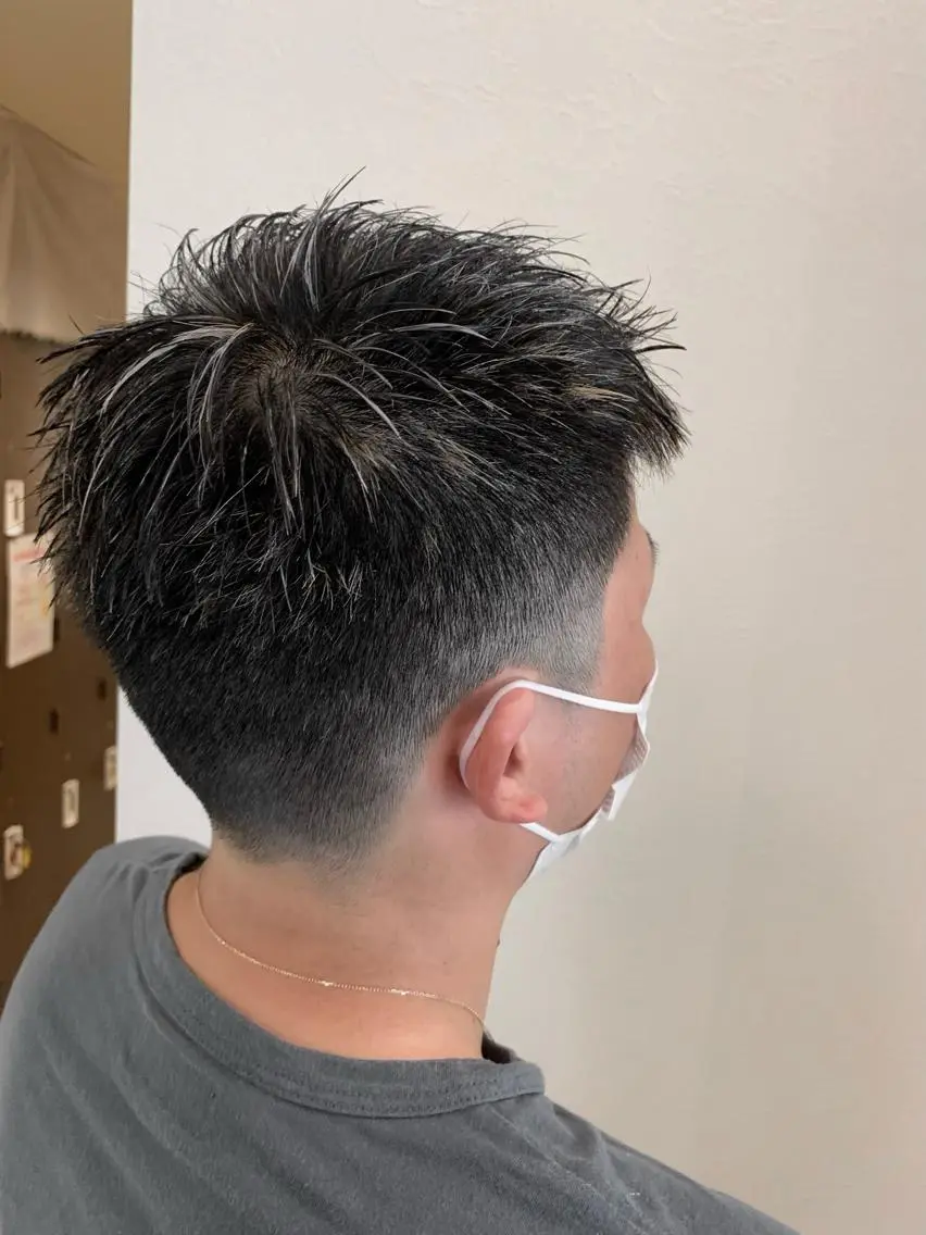 カラー メンズ カット ヘアカラー 【メンズ特化美容師】 山﨑 凌のヘアスタイル