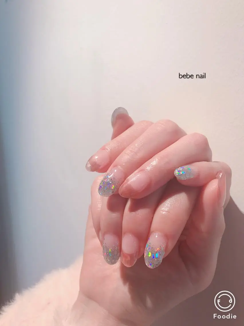 ネイル フレンチネイル ホログラムネイル ラメ(グリッター) ラメグラデーション ミラーネイル Ann nailのネイルデザイン