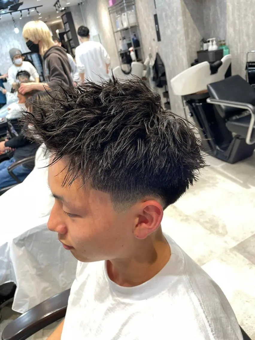 ショート カラー パーマ メンズ カット パーマ 🔥メンズ超特化🔥 青木海斗のヘアスタイル