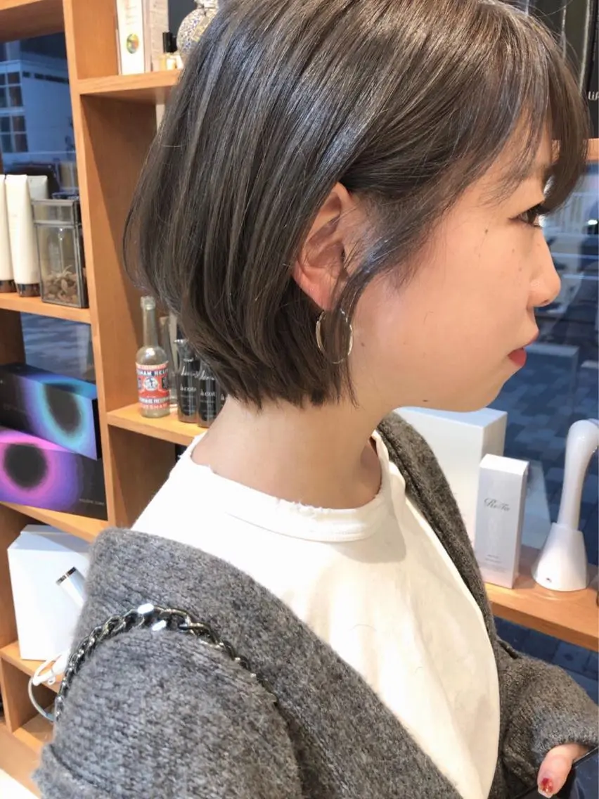 ショート カラー ブリーチ 透明感カラー カット ヘアカラー トリートメント 赤み消し/透明感 🪽◝✩ 武者春花のヘアスタイル