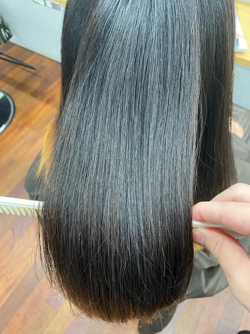 ロング 髪質改善 岡本 智次のヘアスタイル