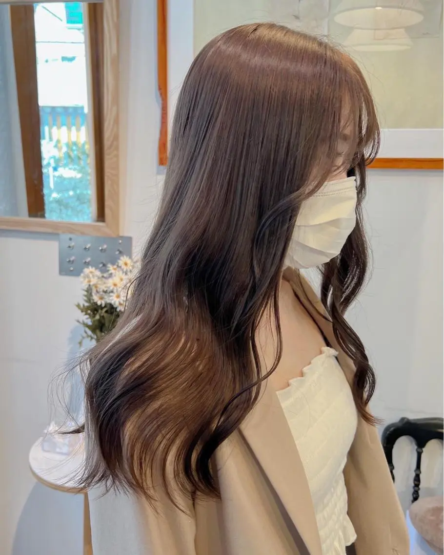 ロング カラー ベージュカラー 韓国風ヘア レイヤーカット カット ヘアカラー トリートメント 透明感/縮毛/ボブ CHIHIROのヘアスタイル