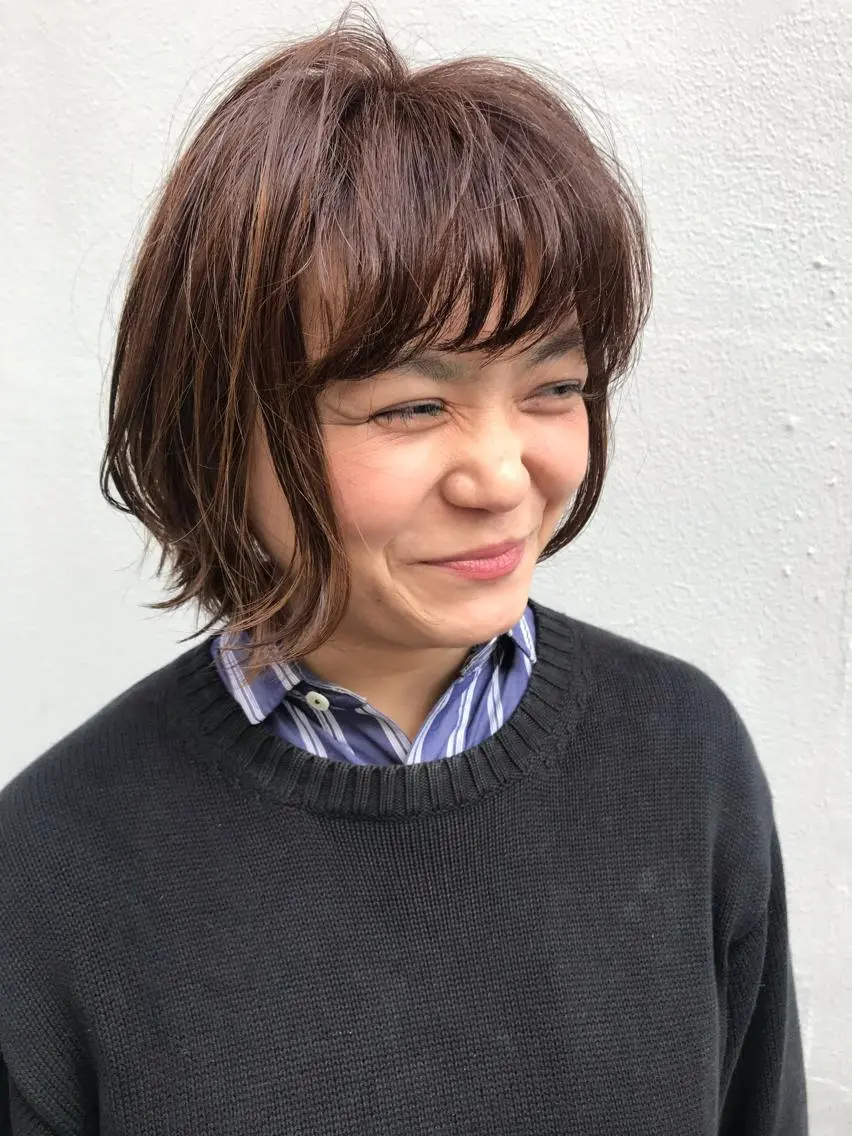 ショート ボブ レイヤーカット 外ハネヘア カット ヘアカラー トリートメント ayane⭐️ボブ・ ショート・パーマのヘアスタイル