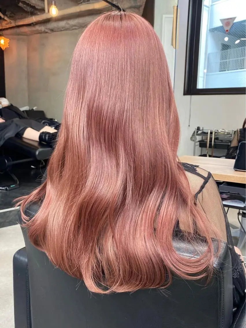 カラー ブリーチダブルカラー 【koide】のヘアスタイル