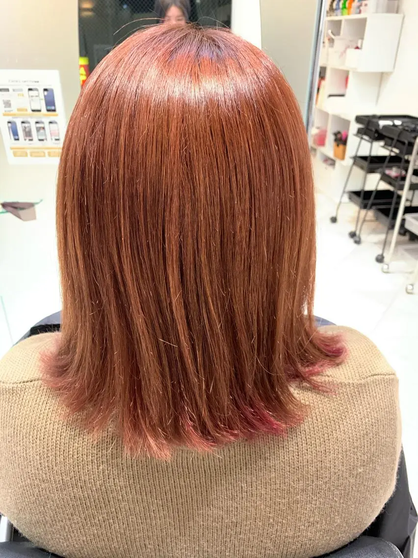 ミディアム カラー オレンジ ピンクカラー 似合わせショート🌿 ボブ🫧 乾辺真悠子のヘアスタイル