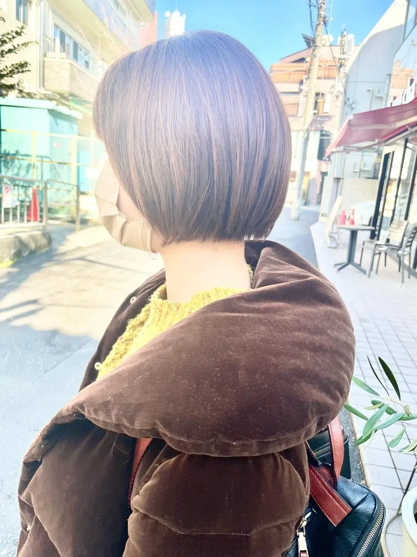 ショート カラー 切りっぱなしボブ ショートボブ ハンサムショート 丸みショート ハイライトカラー カット ヘアカラー トリートメント ショートボブ髪質改善 縮毛矯正のプロ山道潤のヘアスタイル