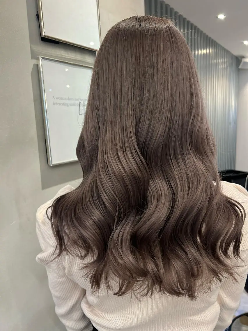 セミロング ヘアカラー ♡可愛い艶髪特化♡ 艶髪先生のヘアスタイル