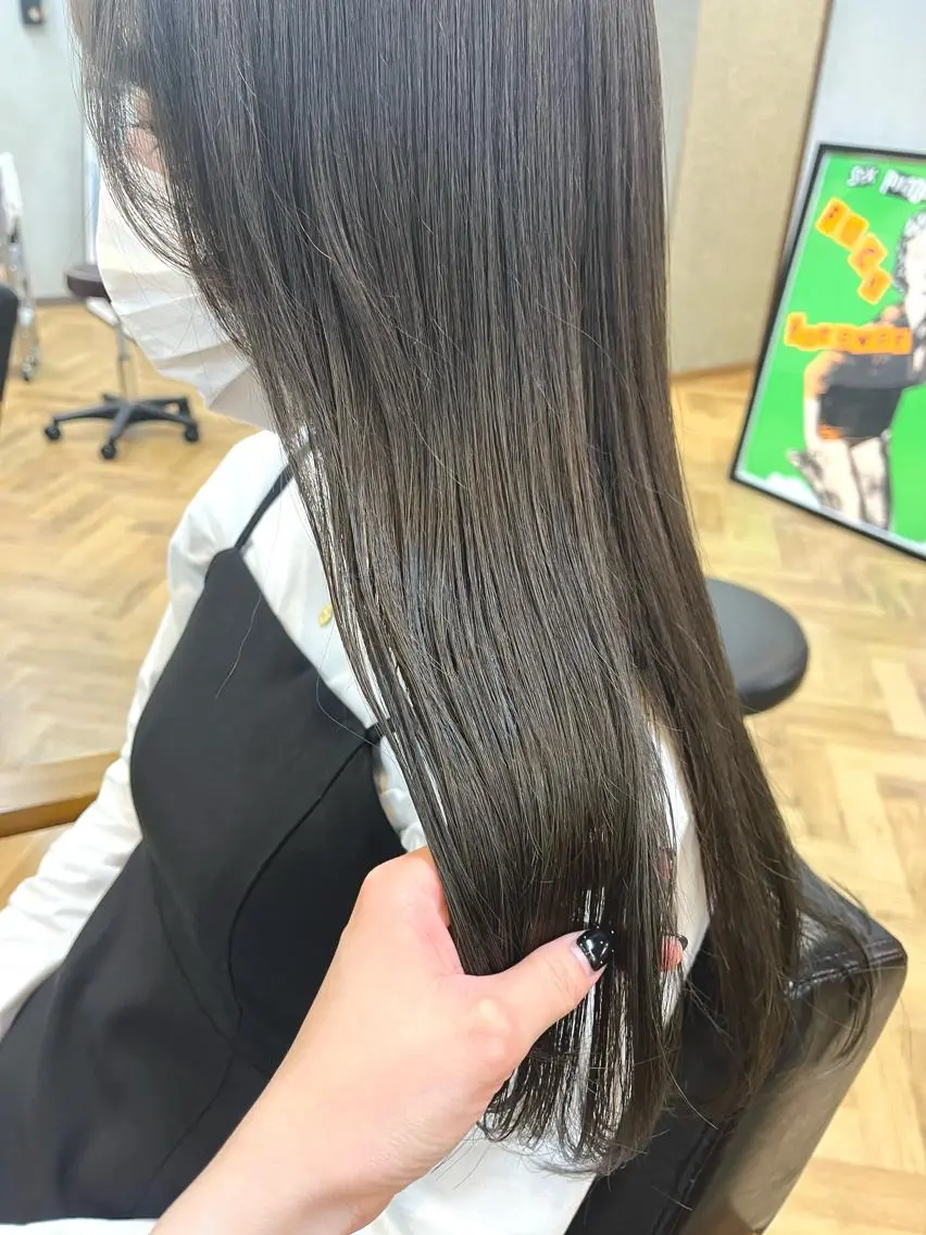 ロング カラー ena/ブリーチなし 透明感・レイヤー🎀のヘアスタイル