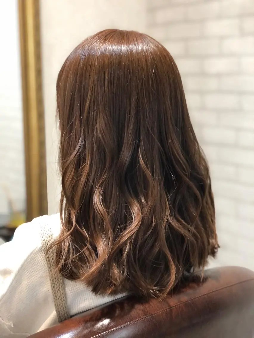 ミディアム カット ヘアカラー トリートメント Lusso店長 千崎慎介のヘアスタイル