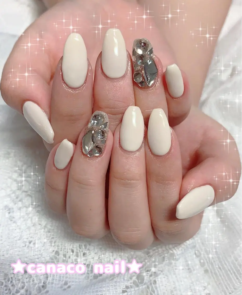ネイル アートネイル ジェルネイル パラジェル シンプルネイル ストーンネイル ハンドネイル ハンドケア ベテランネイル cnc nailのネイルデザイン