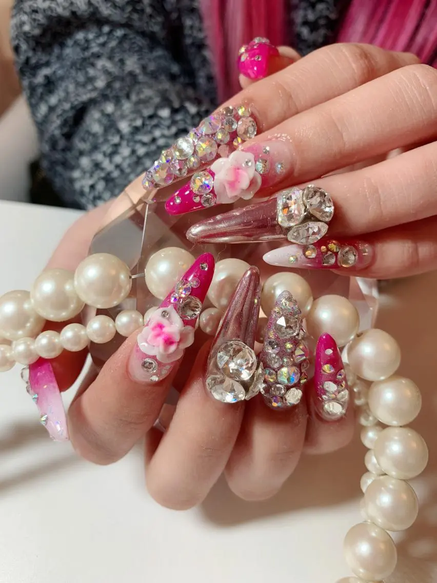 ネイル ハンドネイル nail salon Pink Aliceのネイルデザイン