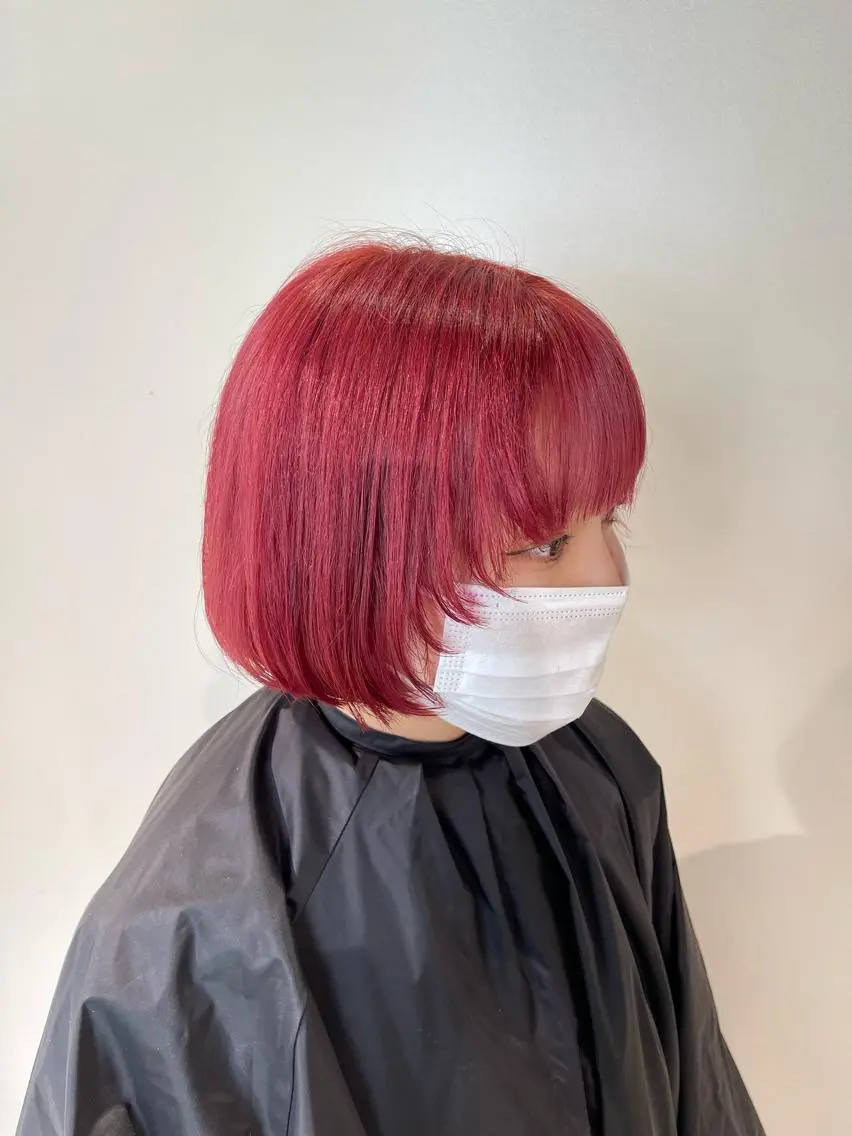 ショート シールエクステ くびれヘア エクステ 顔まわりレイヤー 顔周りカット カット ヘアカラー トリートメント ブリーチ🔥ベージュ /グレー/daikiのヘアスタイル