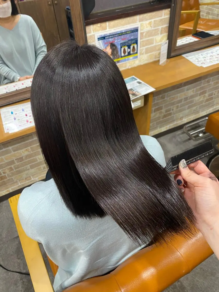 ミディアム 美髪ヘア 🤍erikaのヘアスタイル