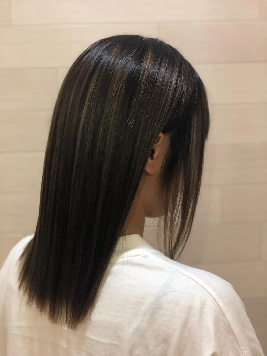 セミロング 髪質改善カラー🎗️ 滝沢純のヘアスタイル