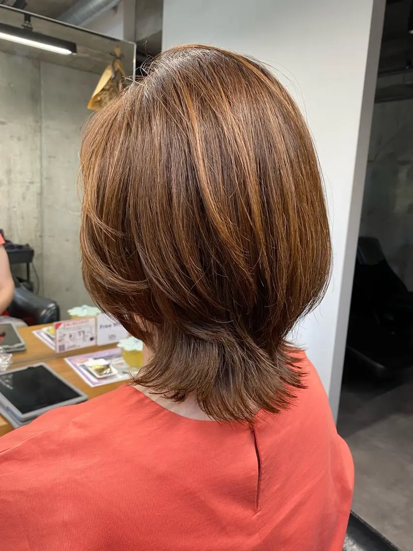 ミディアム ショート・ウルフ✂︎ 安住有咲子のヘアスタイル
