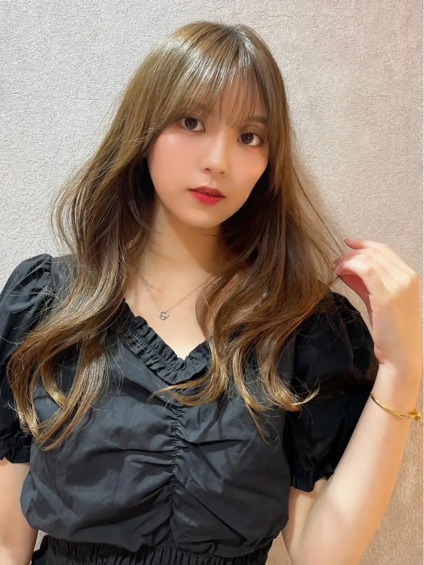 ロング カラー カット ヘアカラー トリートメント 上品ヘア🤍顔周り/ レイヤー✨/林遼一郎のヘアスタイル